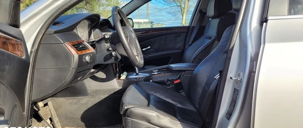 BMW Seria 5 cena 31000 przebieg: 339000, rok produkcji 2008 z Bełchatów małe 562